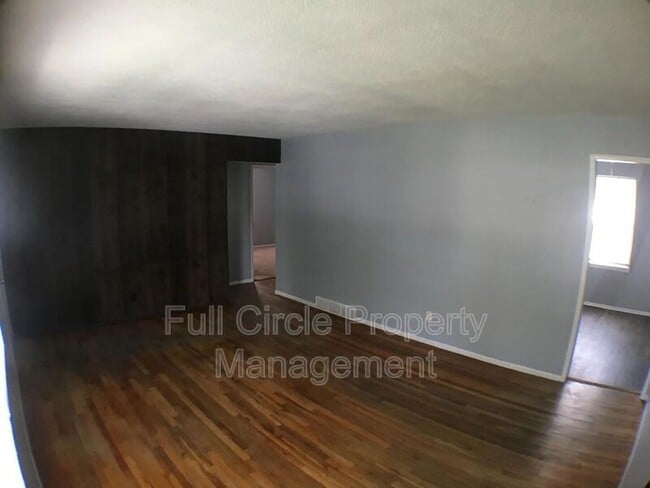 Photo - 7419 S 41st Ave
