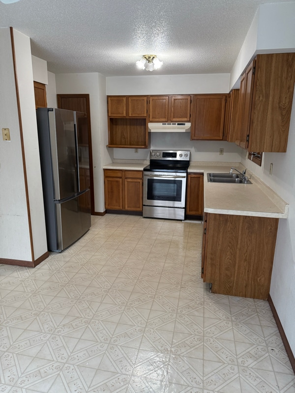 Building Photo - 512 L Hauser Rd