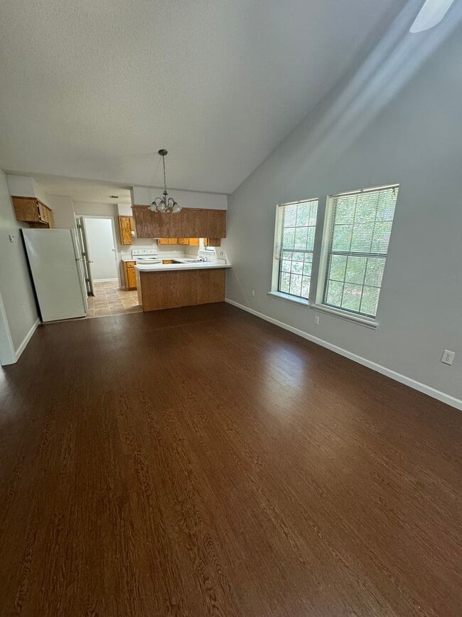 Building Photo - 612 Optimistic-Park Place Unit C