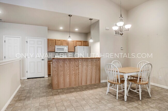 Photo - 1132 Canyon Meadow Dr Unit 4