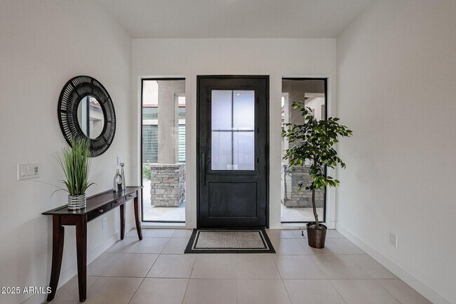 Photo - Gorgeous furnished rental in North Scottsd...