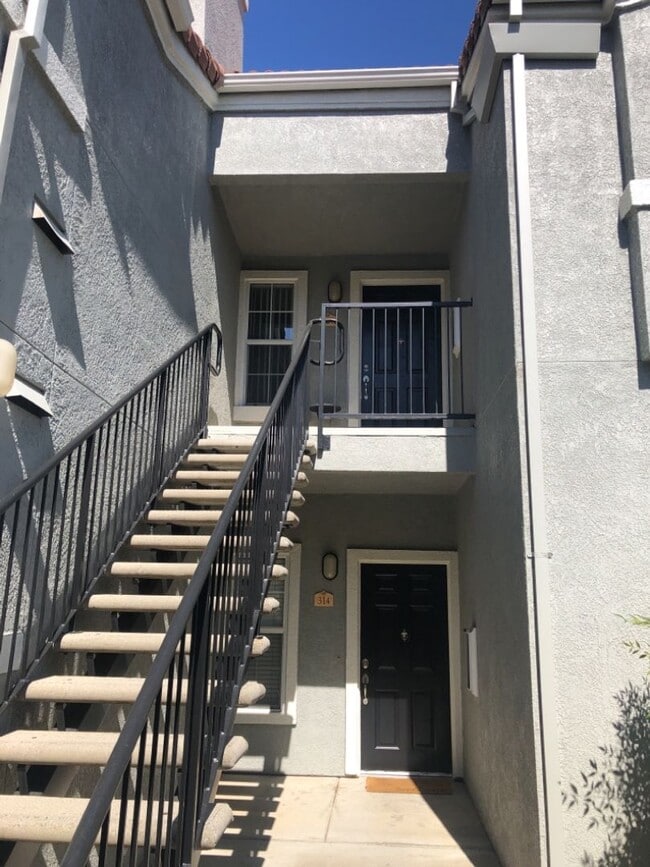 Photo - 885 Halidon Way Unidad 324