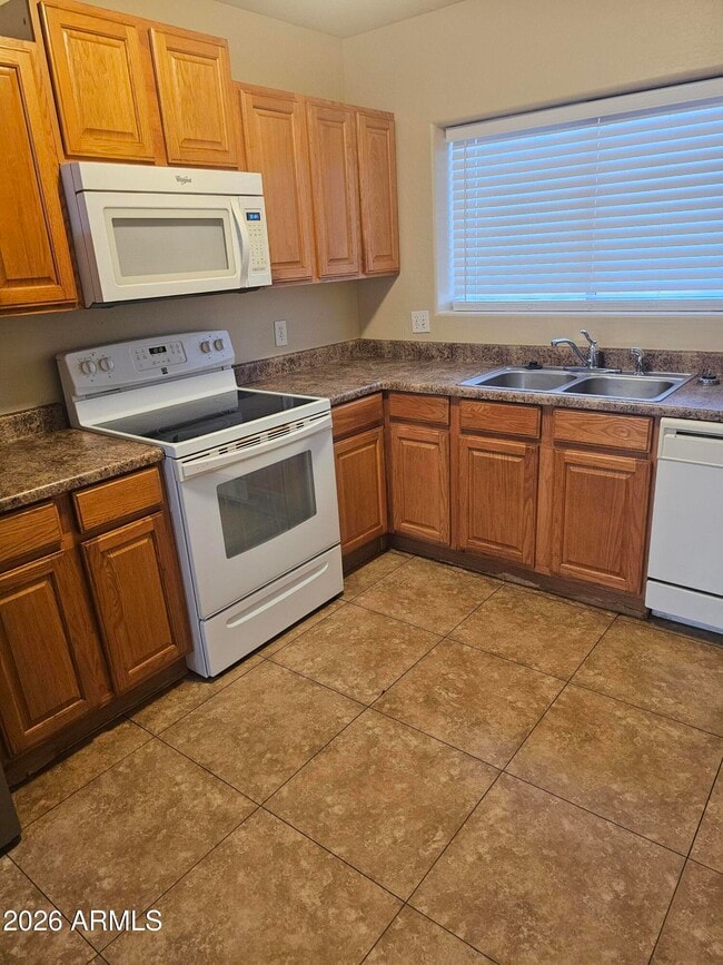 231 E Mohave St