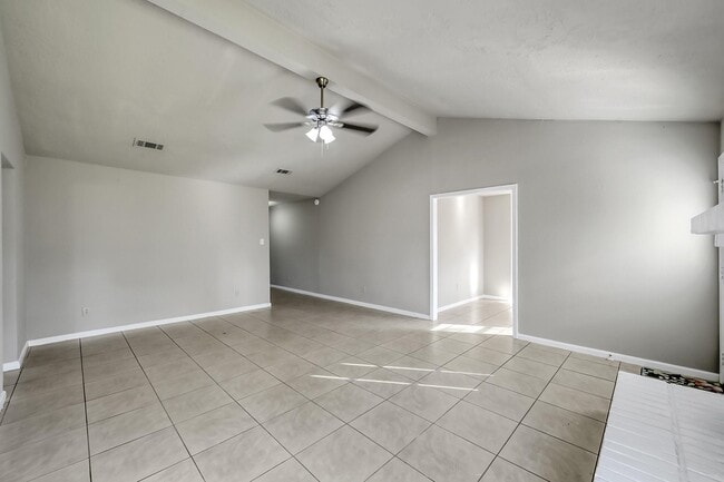 Photo - 4310 Enchantedgate Dr