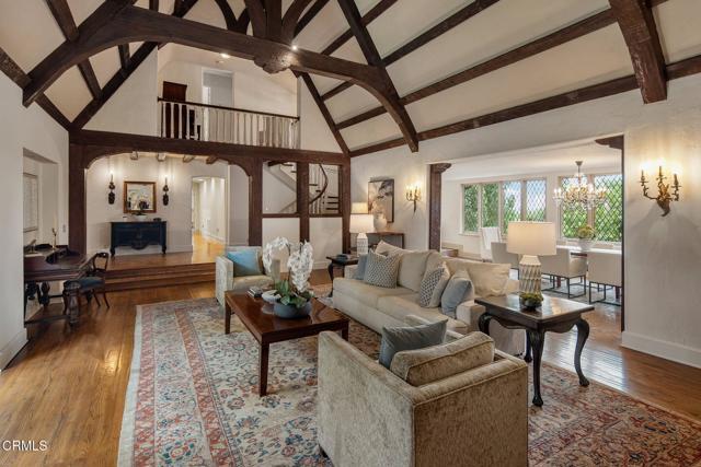 Photo - 790 Huntington Cir