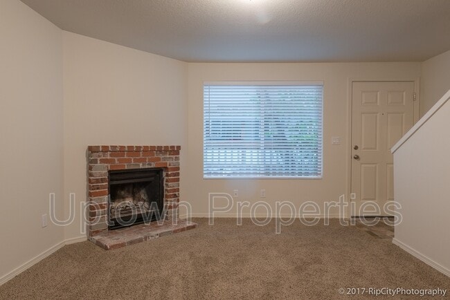 Photo - 5011 SW Beaverton Hillsdale Hwy