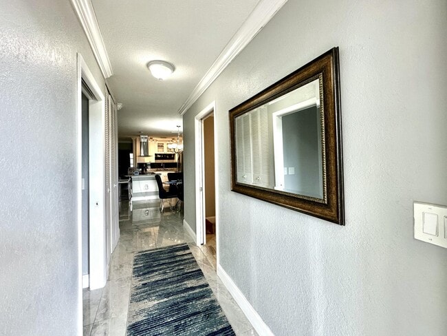 Photo - 2638 Gately Dr E Unidad 30