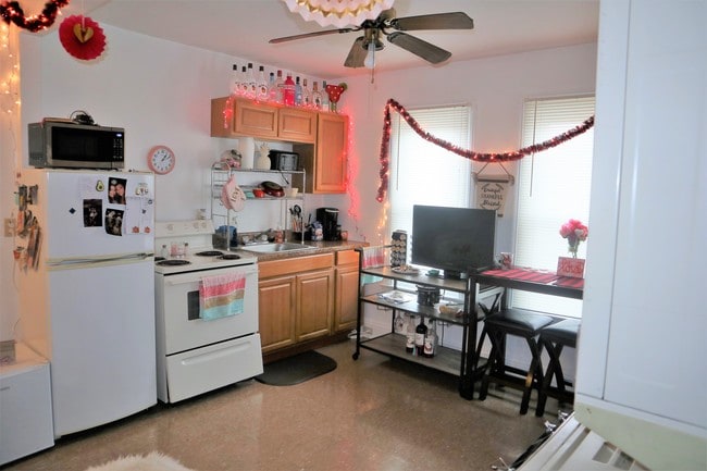 Photo - 86 3rd St Unit 2