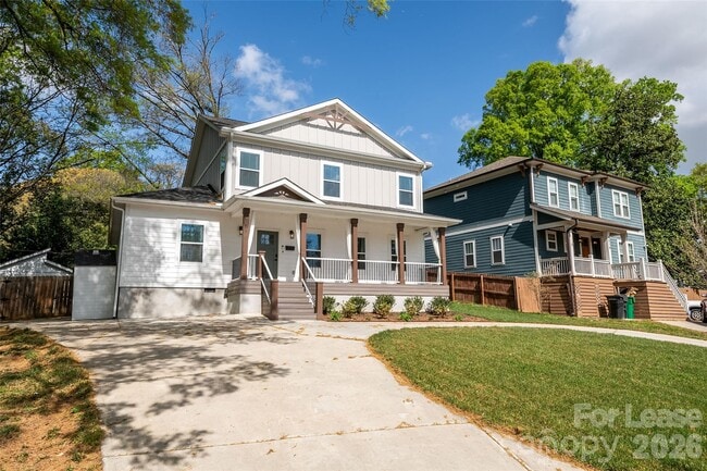 Building Photo - 1516 Princess Pl