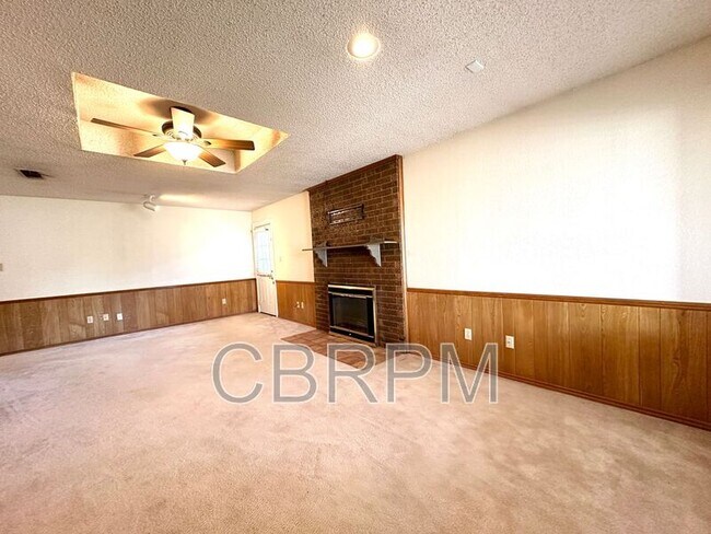 Photo - 9716 Orlando Ave Unidad A