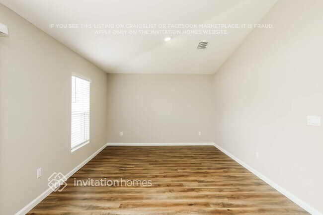 Photo - 3991 SW McCrory St