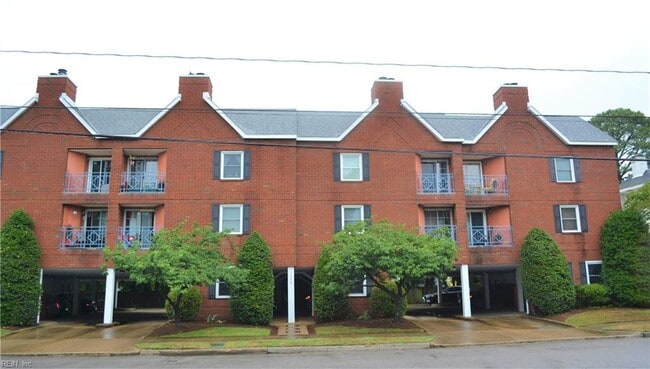 Building Photo - 1040 Spotswood Ave