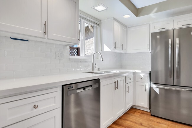 Photo - 1909 Harriman Ln Unit 2