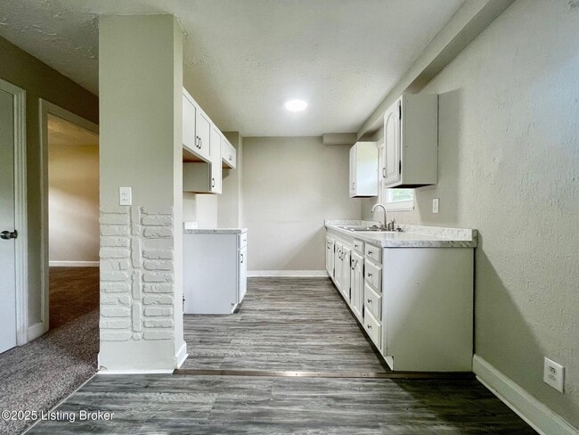 Photo - 4805 Seville Dr