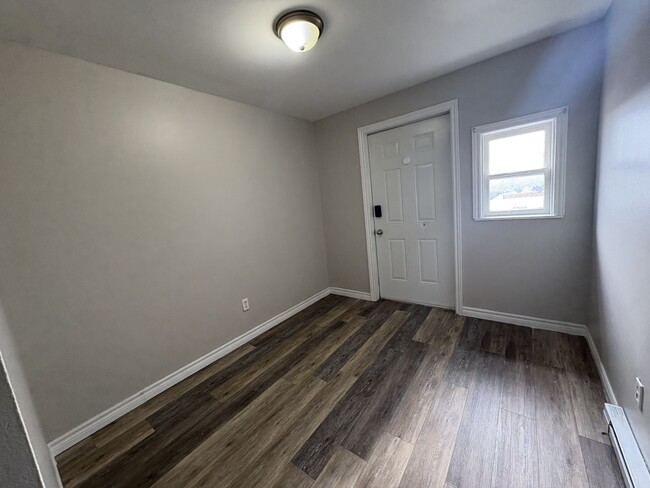 Photo - 140 Adelaide St Unité 6