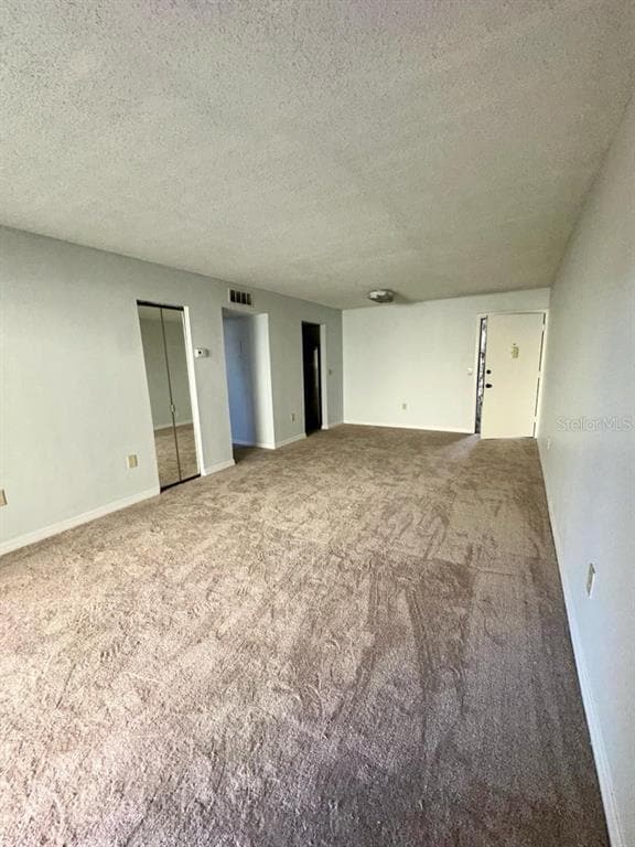 Photo - 922 N Lake Destiny Rd Unidad C
