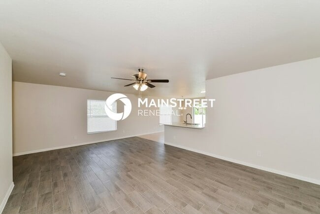 Photo - 3 Bedroom Pet-Friendly Home in PORT CHARLO...