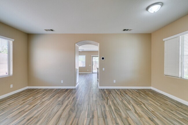 Photo - GORGEOUS 2 STORY HOME*4 BEDROOMS*TONS OF UPGRADES*STAINLESS STEEL APPLIANCES*
