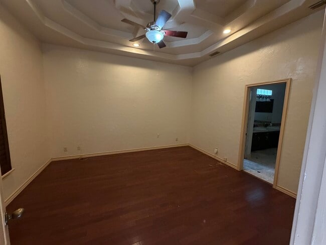Photo - 421 Baffin Bay Dr