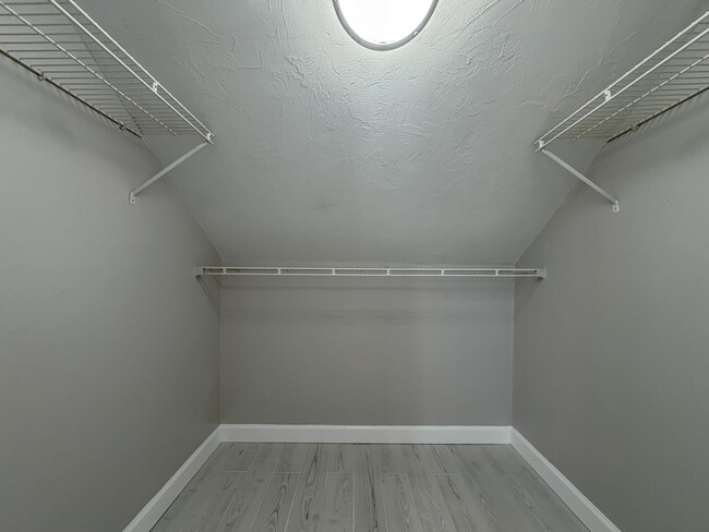Photo - MODERN! Walk to FSU 2/2 w/ Marble Counters, Stainless Steel Appliances, & Privacy Fenced Yard! Av...