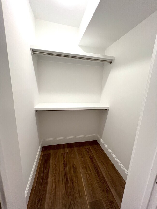 Photo - 143 E Cottage St