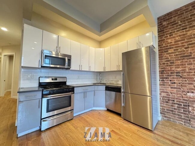 3 bedroom in Brooklyn NY 11205 - 3 bedroom in Brooklyn NY 11205 Unidad 1 Rental