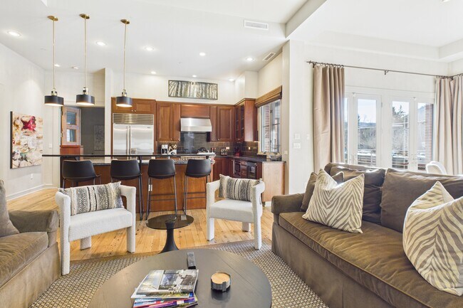 Photo - 501 Rio Grande Pl Unidad 204