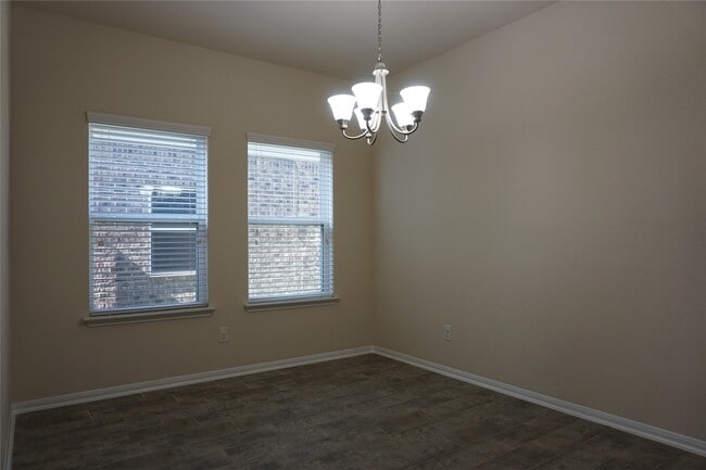 Photo - 10615 Chestnut Path Way