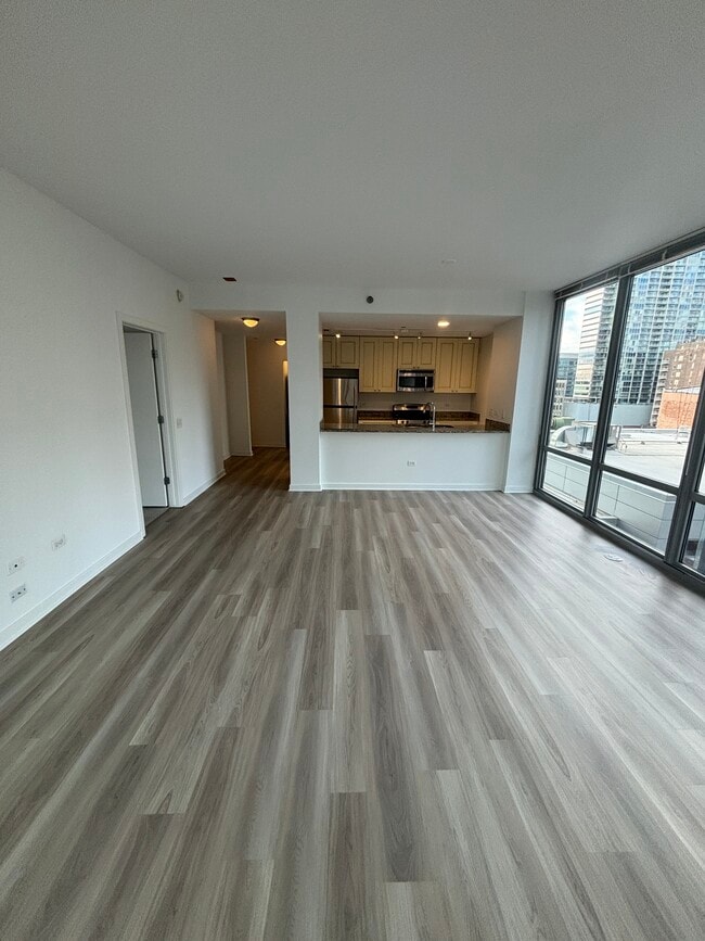 Photo - 751 S Clark St Unit 809