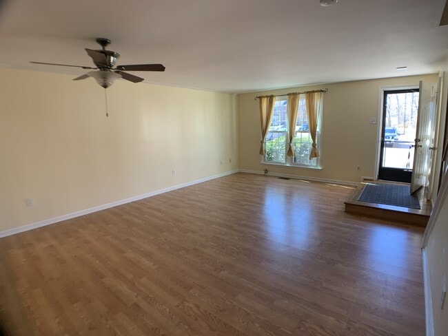 Photo - 14233 Oakpointe Dr