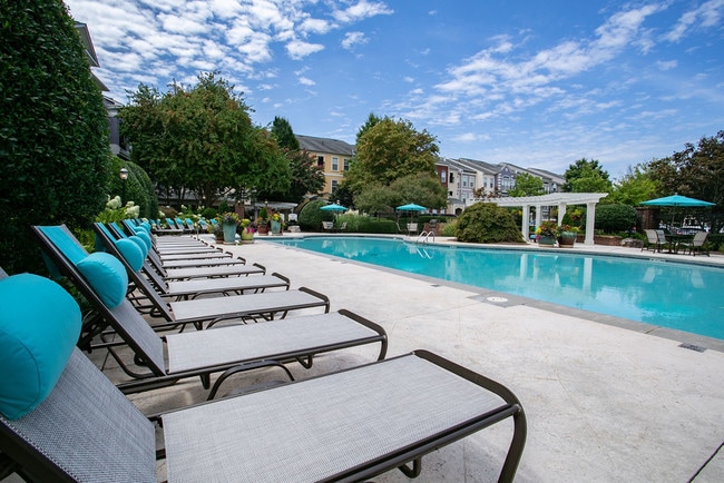 Photo - Lakeside at Milton Park