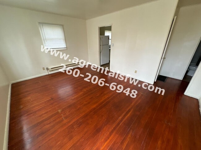 Photo - 2 Bedroom House - Section 8 OK!