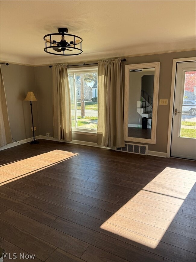 Photo - 30401 Mildred Ave