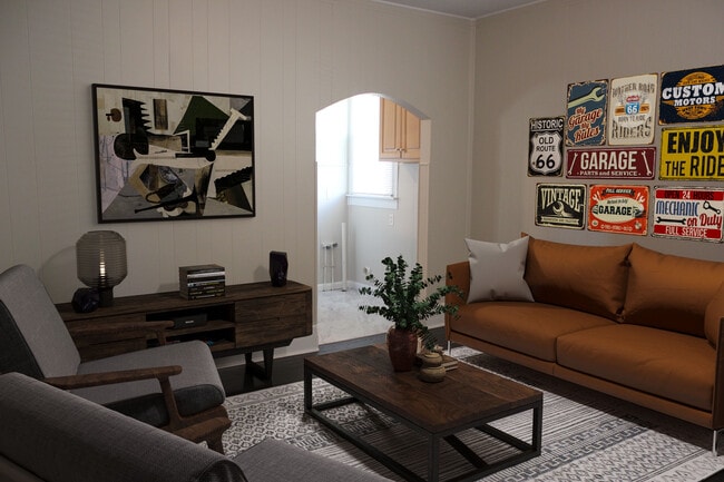 Photo - 572 Lilly Ave