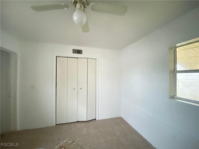 Photo - 15 Vineyard St