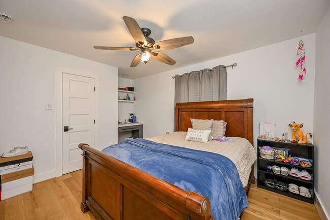 Photo - 25602 Yellow Pine Ln