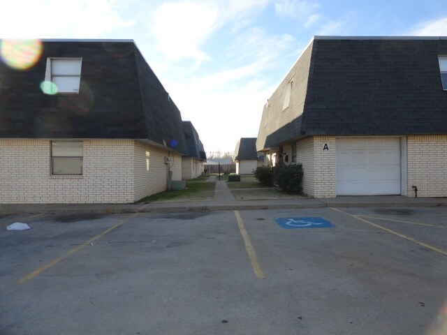 Green West Apartments