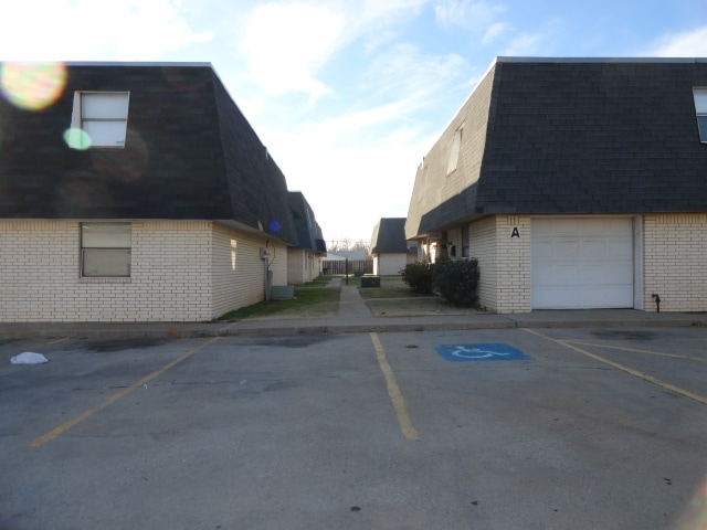Photo - Green West Apartments