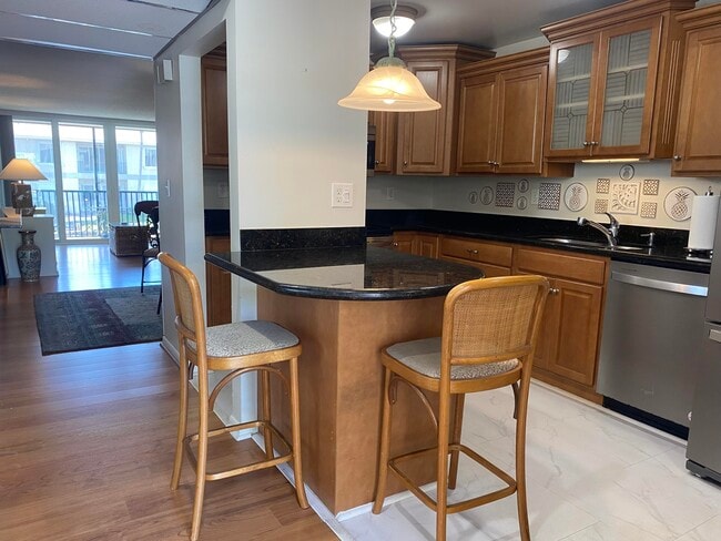 Photo - 1 Royal Palm Way Unit 201