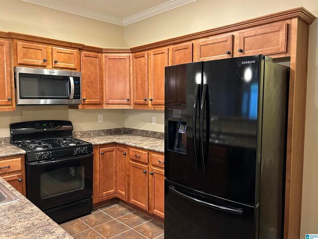 Photo - 122 Singapore Cir