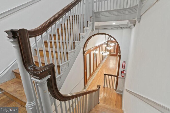 Building Photo - 812 Park Ave Unit 3FF Rental