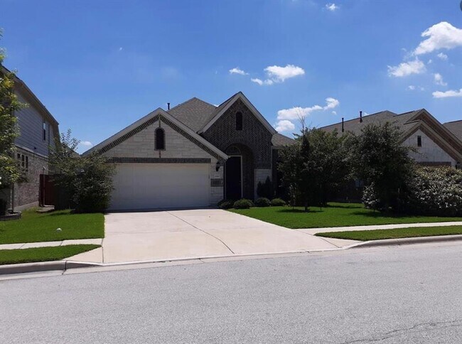 Photo - 22020 Abigail Way