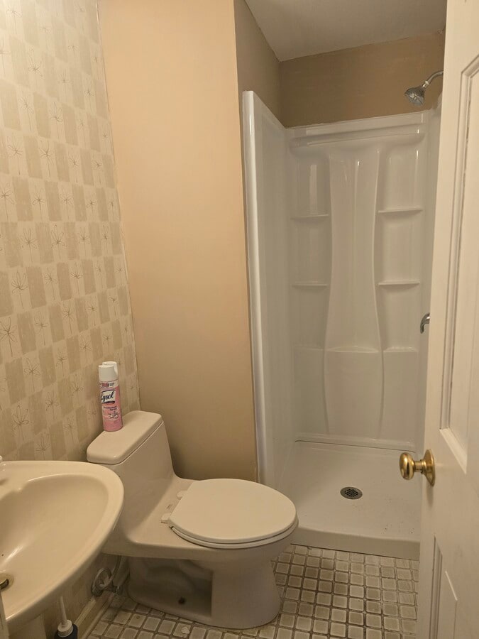 Photo - 28 Revere Rd