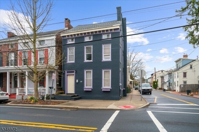Building Photo - 97 N Main St Rental