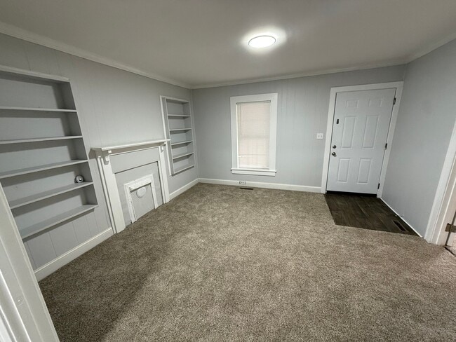 Photo - 310 Pineview St