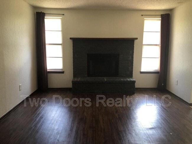 Photo - 4220 SE 49th St