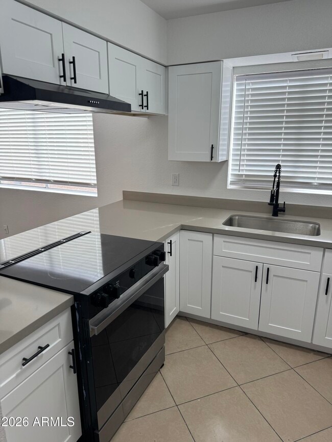 Photo - 615 N Arrowhead Dr