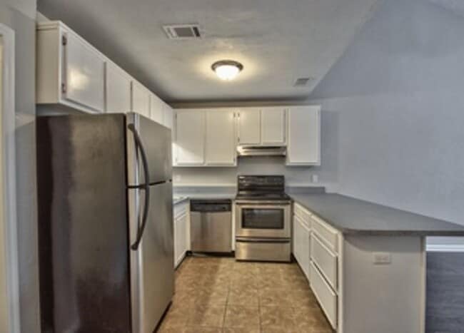 Photo - Charming Townhouse NW Tallahassee