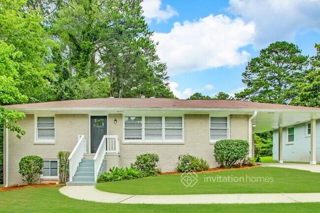 Photo - 2246 Collins Dr House