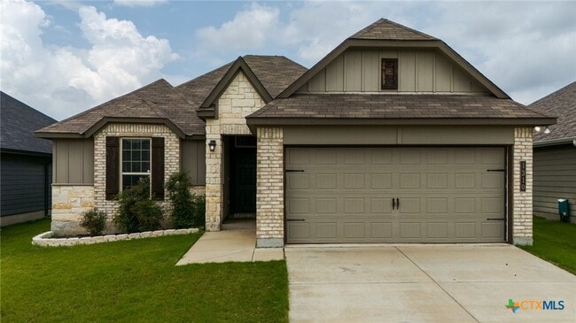 Photo - 1310 Lilac Ledge Dr House
